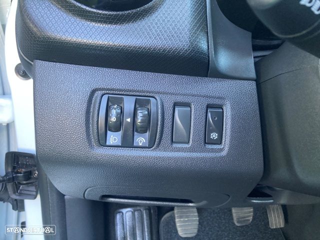 Renault Clio Energy TCe 90 Start & Stop LIMITED 2018 - 16