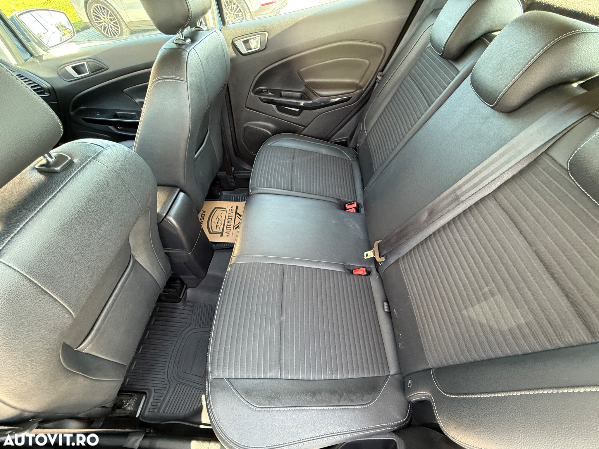 Ford EcoSport 1.5 EcoBlue Titanium - 16
