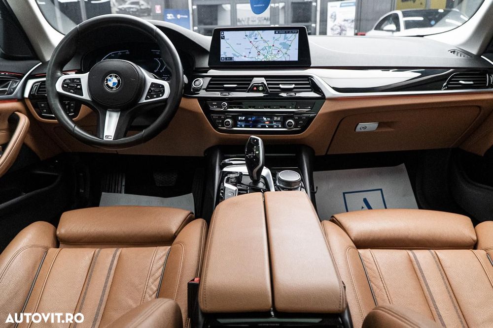 BMW Seria 5 530e iPerformance Aut. Sport Line - 37