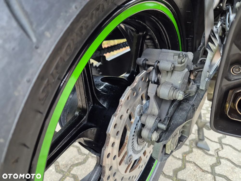 Kawasaki Versys 1000 - 9