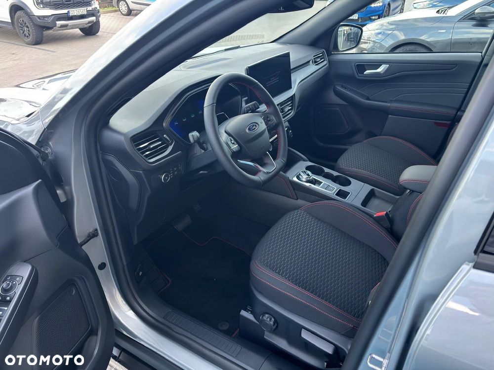 Ford Kuga - 16