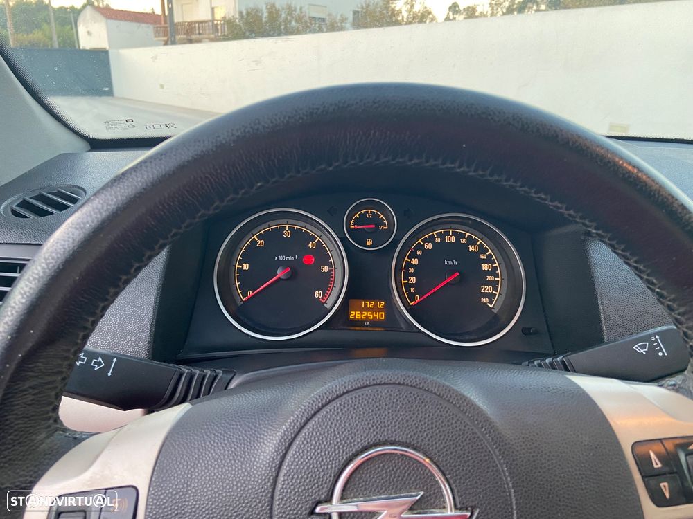 Opel Astra 1.3 CDTi Cosmo - 12