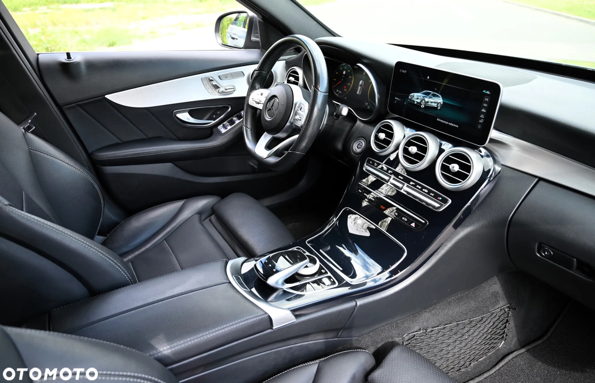 Mercedes-Benz Klasa C - 32