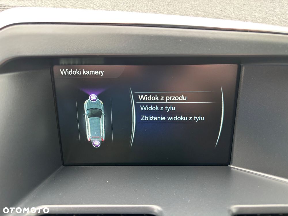 Volvo XC 60 D4 AWD Geartronic RDesign - 32