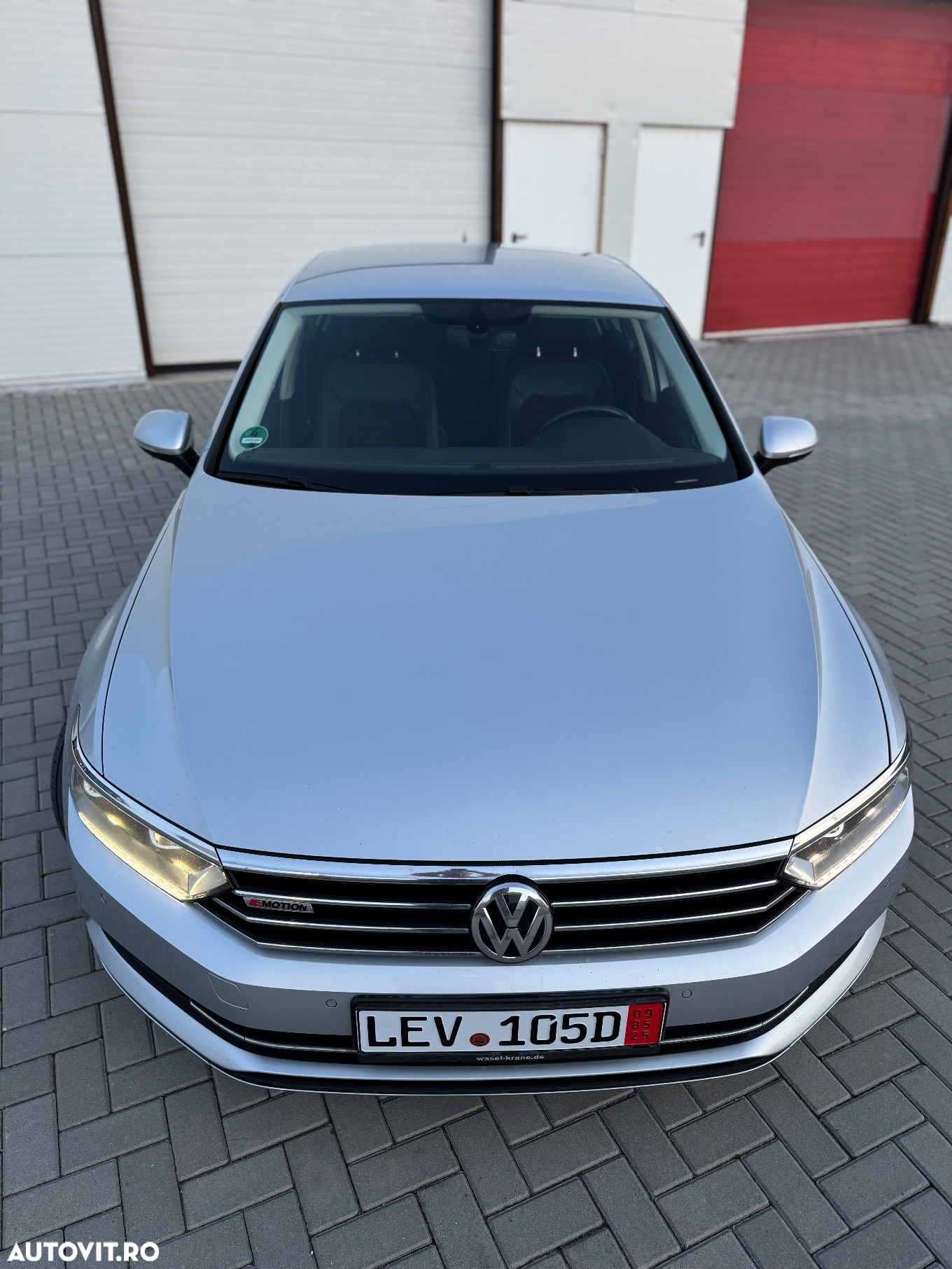 Volkswagen Passat 2.0 TDI SCR (BlueMotion Tech) 4Motion D Highline - 8
