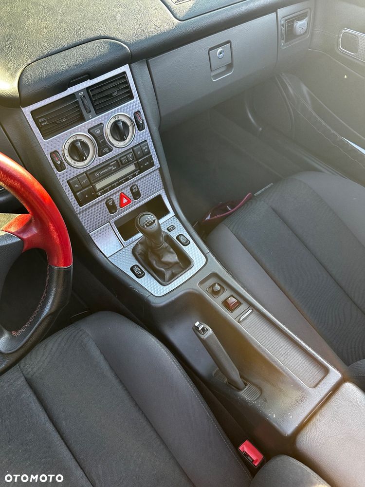 Mercedes-Benz SLK - 13