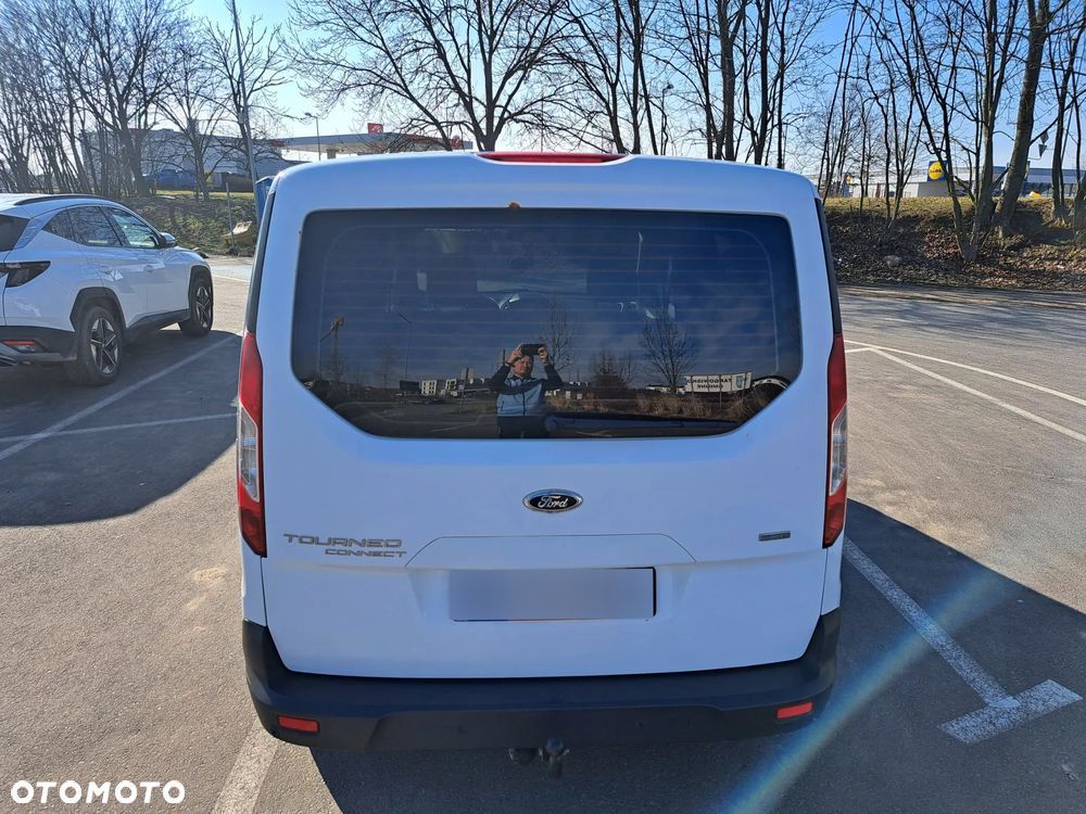 Ford Tourneo Connect ver-1-0-ecoboost-start--stop-titanium - 5