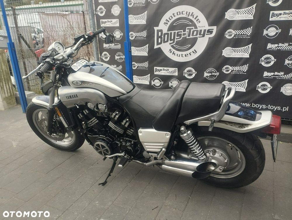 Yamaha V-MAX - 7
