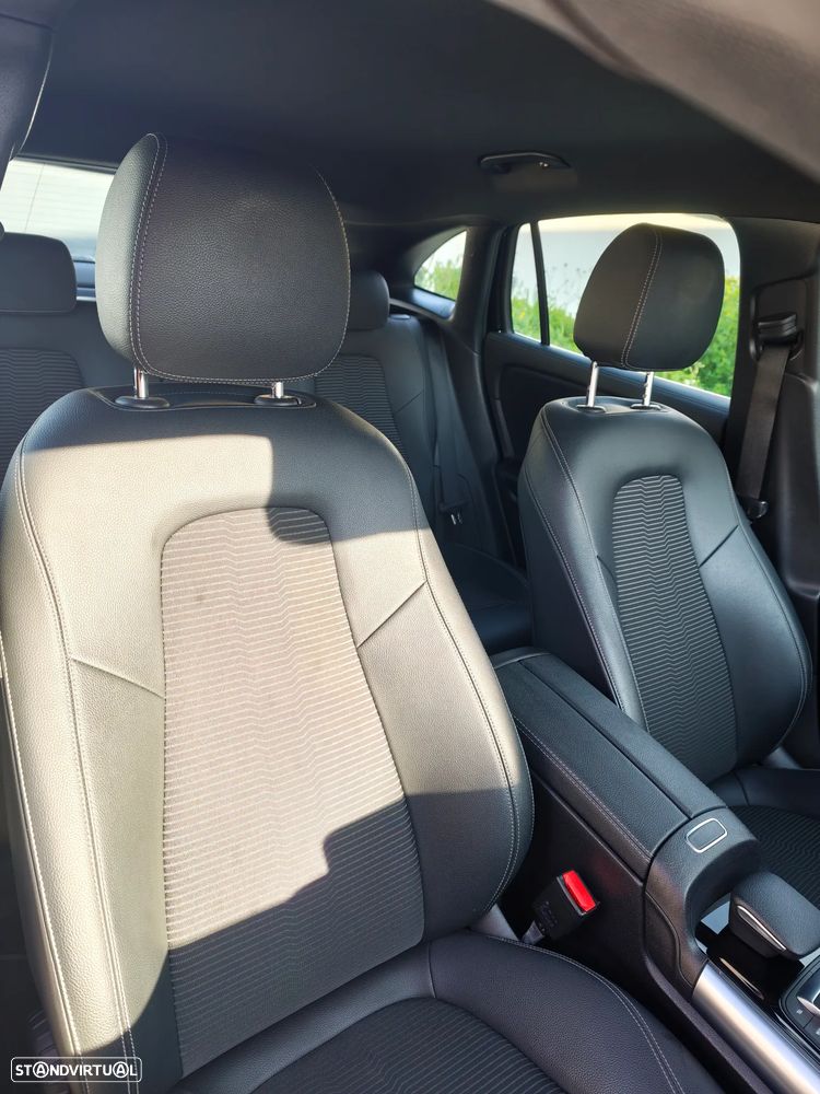 Mercedes-Benz EQA 250 - 16