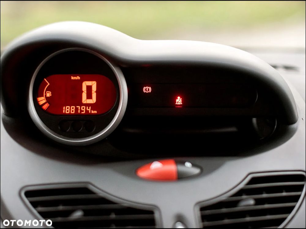 Renault Twingo - 23