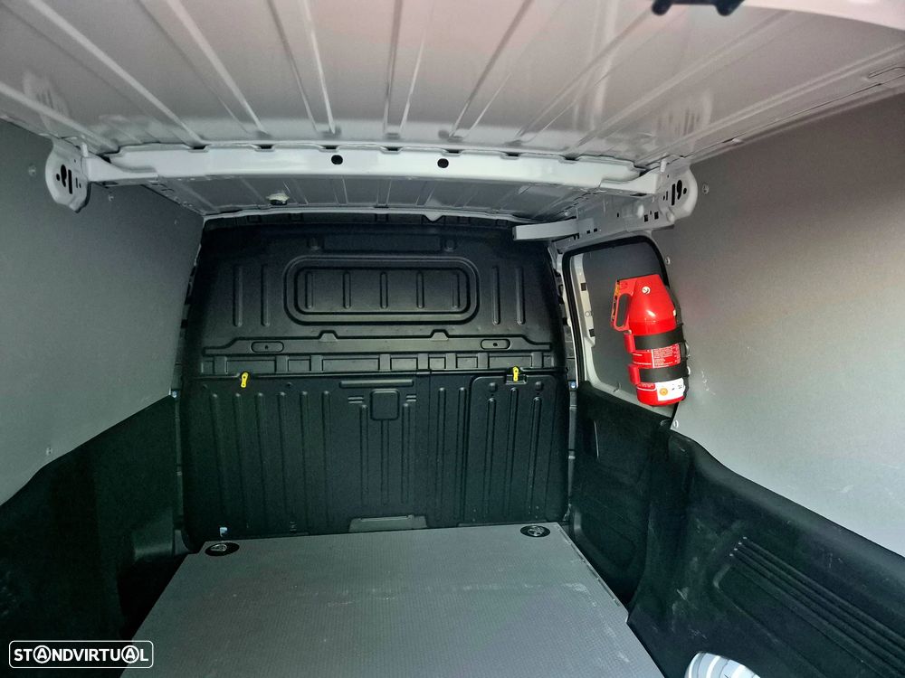 Opel Combo E-CARGO (XL) LONGA 3 LUGARES 54 KWH - 31