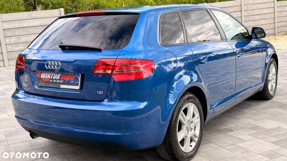 Audi A3 Sportback 1.6 Ambiente - 8