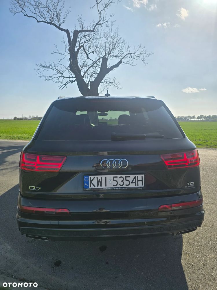 Audi Q7 - 4