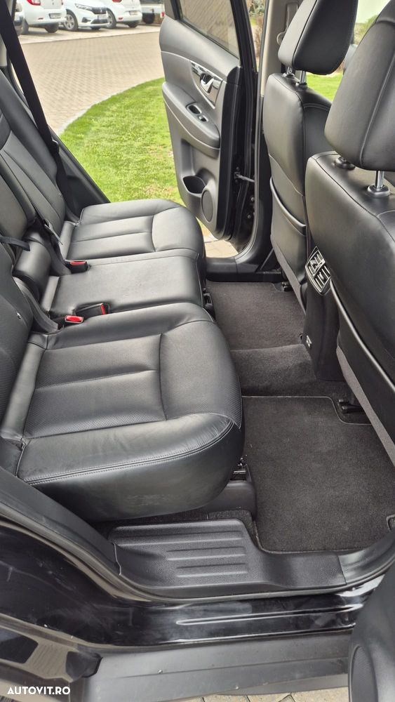 Nissan X-Trail 2.0 dCi ALL-MODE 4x4i Xtronic Tekna - 15