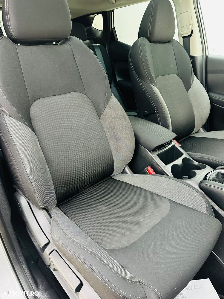 Nissan Qashqai 1.2 DIG-T Start/Stop N-Connecta - 12