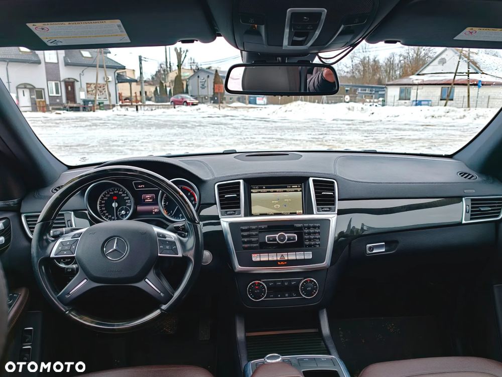 Mercedes-Benz GL 350 BlueTEC 4Matic 7G-TRONIC - 23