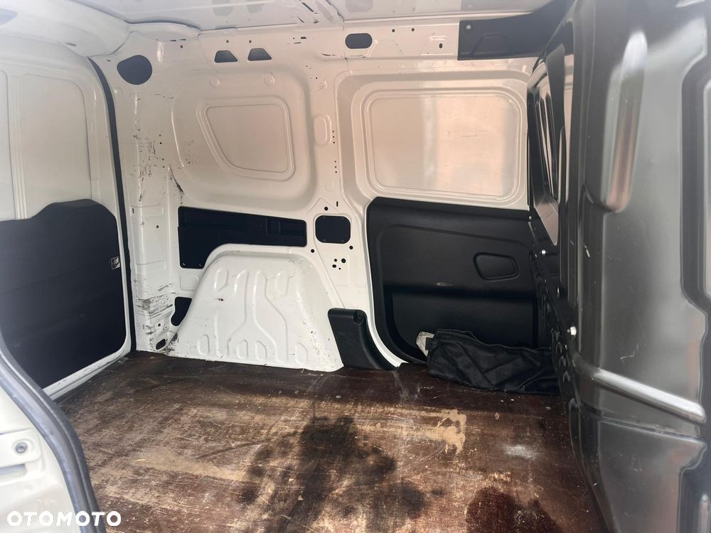 Fiat Doblo - 12