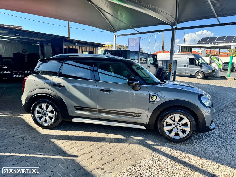MINI Countryman Cooper SE ALL4 Auto - 3
