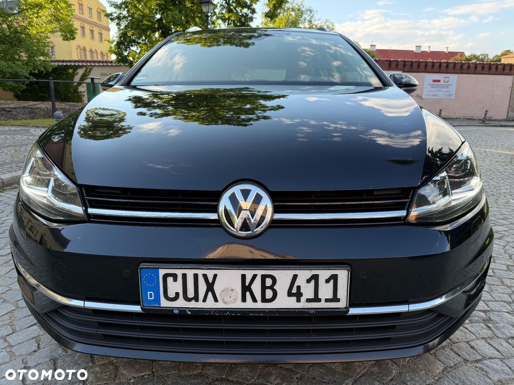 Volkswagen Golf 1.6 TDI SCR DSG IQ.DRIVE - 1
