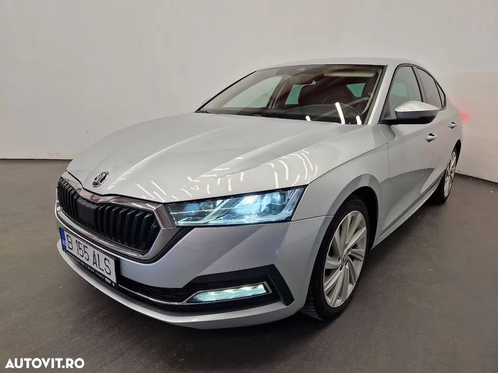 Skoda Octavia 2.0 TDI DSG 4X4 Style - 1