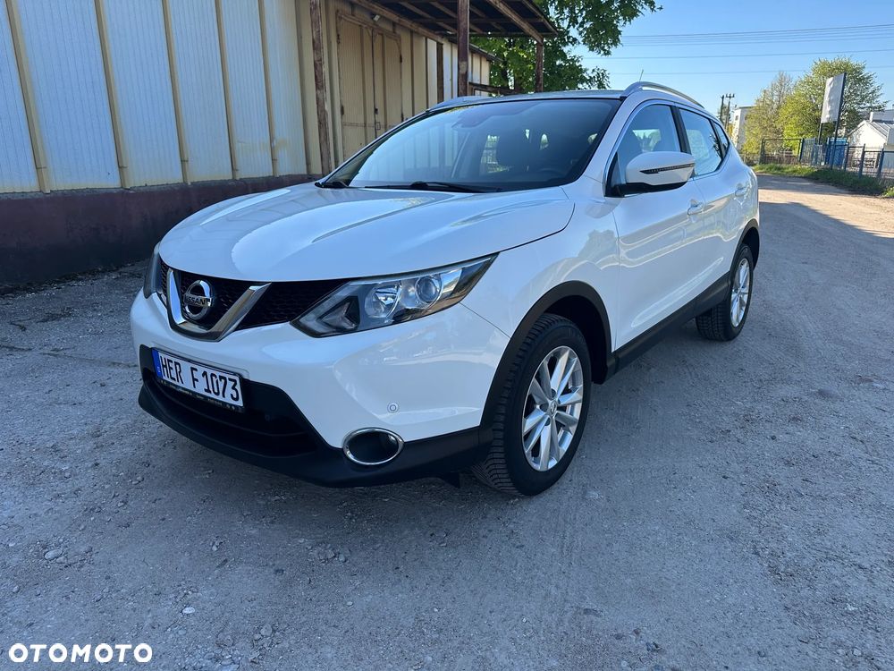 Nissan Qashqai 1.2 DIG-T Tekna EU6 - 1