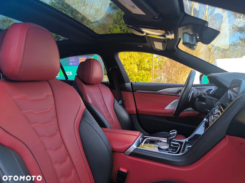 BMW Seria 8 - 15