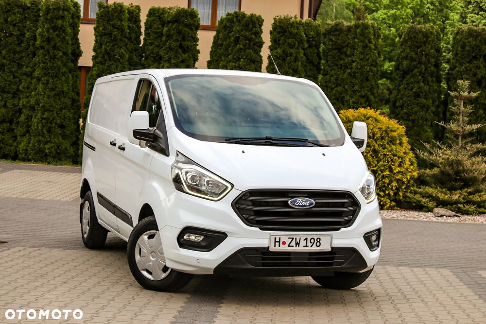 Ford Transit Custom - 11