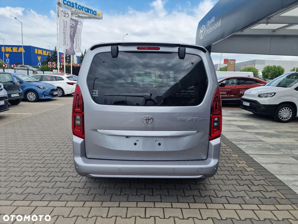 Toyota Proace City Verso Long 1.5 D-4D Family - 5