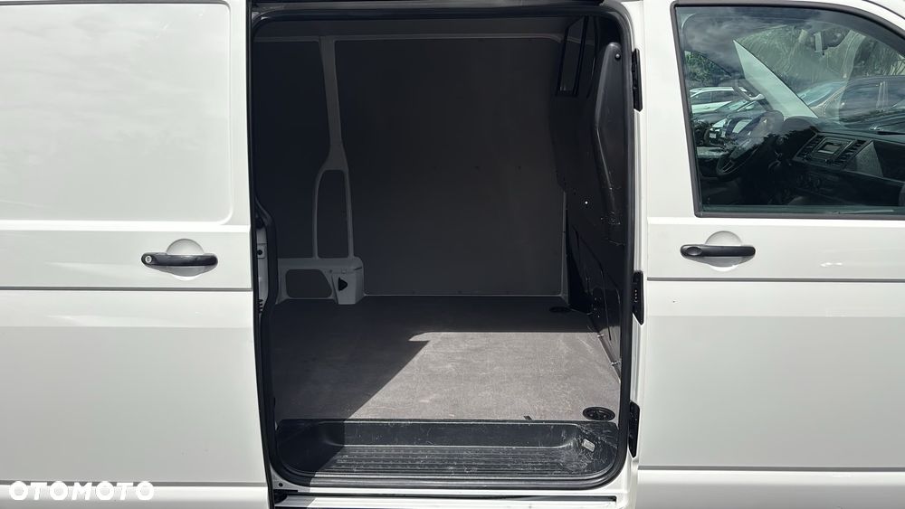 Volkswagen Transporter T6 - 20