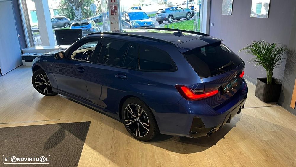 BMW 330 e Pack Desportivo M Auto - 4