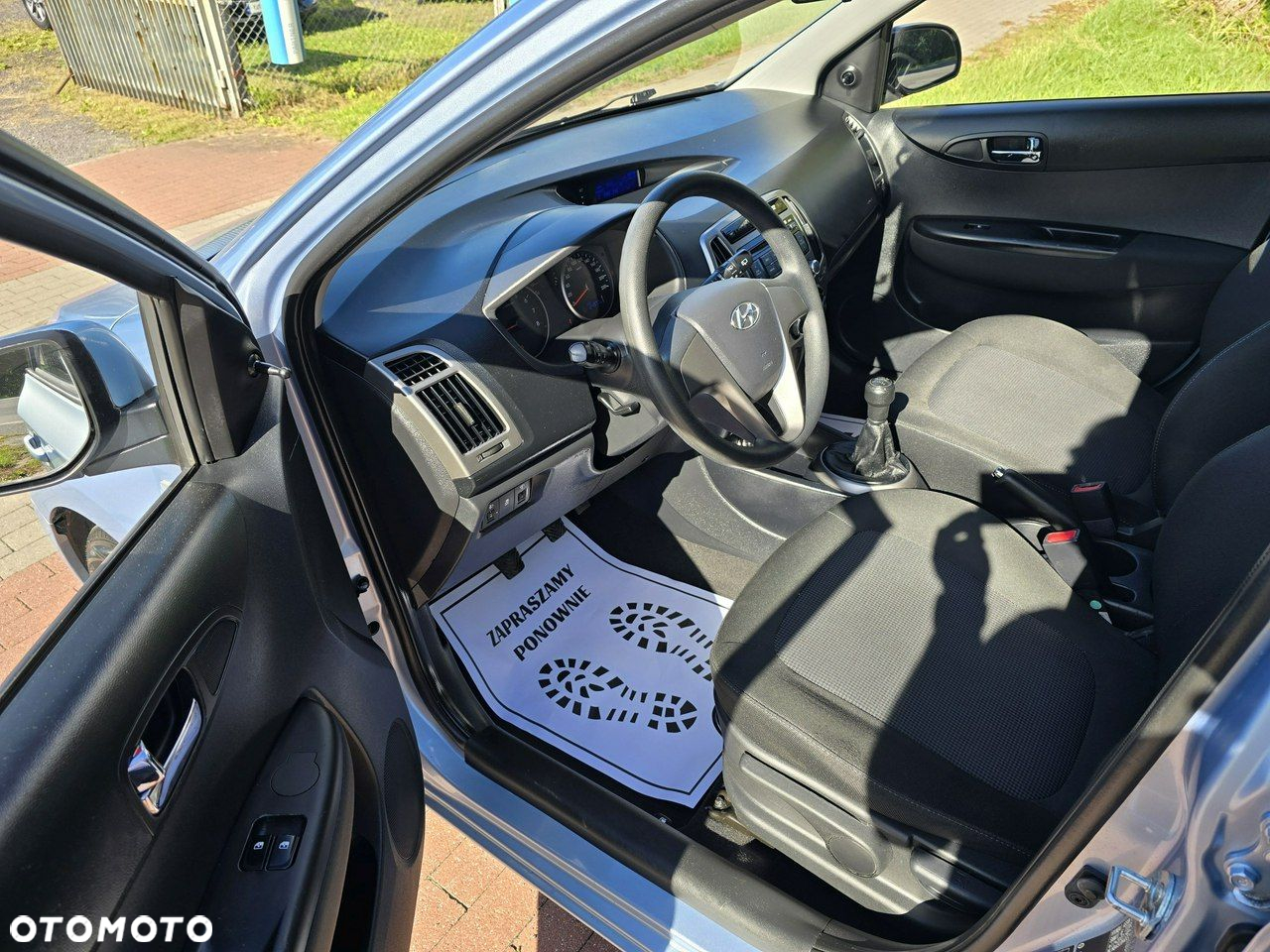 Hyundai i20 1.25 Comfort - 13