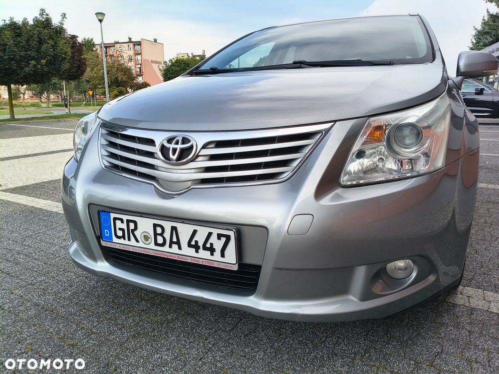 Toyota Avensis 2.2 D-4D Automatik Executive - 31