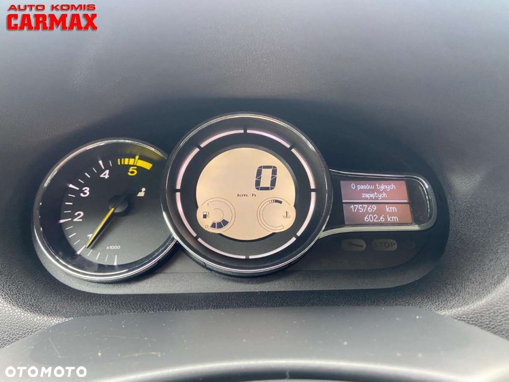 Renault Megane - 13