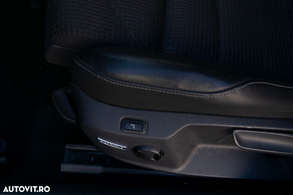 Volkswagen Golf - 19