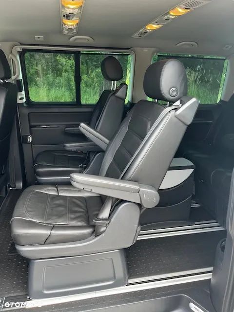 Volkswagen Multivan 2.0 BiTDI L1 Highline 4Motion DSG - 23