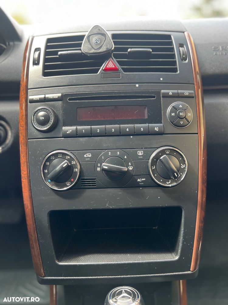 Mercedes-Benz A 180 - 14