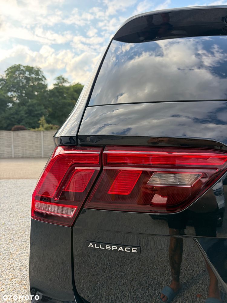 Volkswagen Tiguan Allspace 2.0 TDI SCR DSG Life - 29