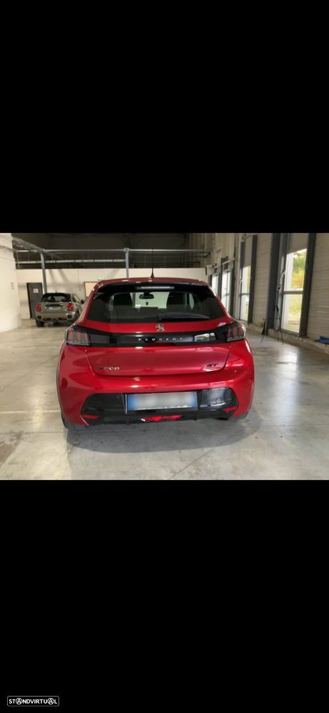 Peugeot e-208 - 6