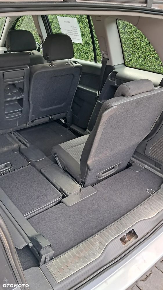 Opel Zafira 1.8 Enjoy - 19