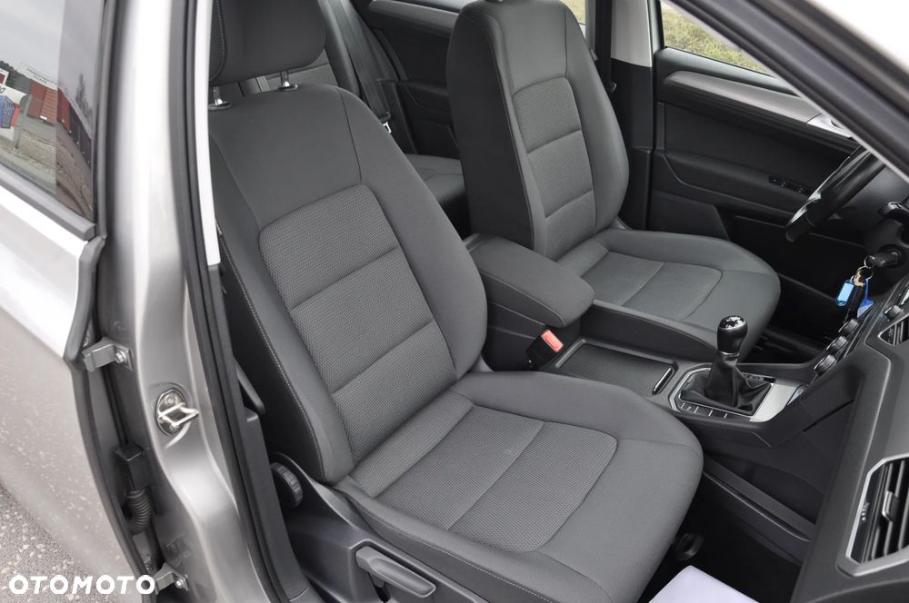 Volkswagen Golf Sportsvan 1.6 TDI BlueMotion Technology Comfortline - 6