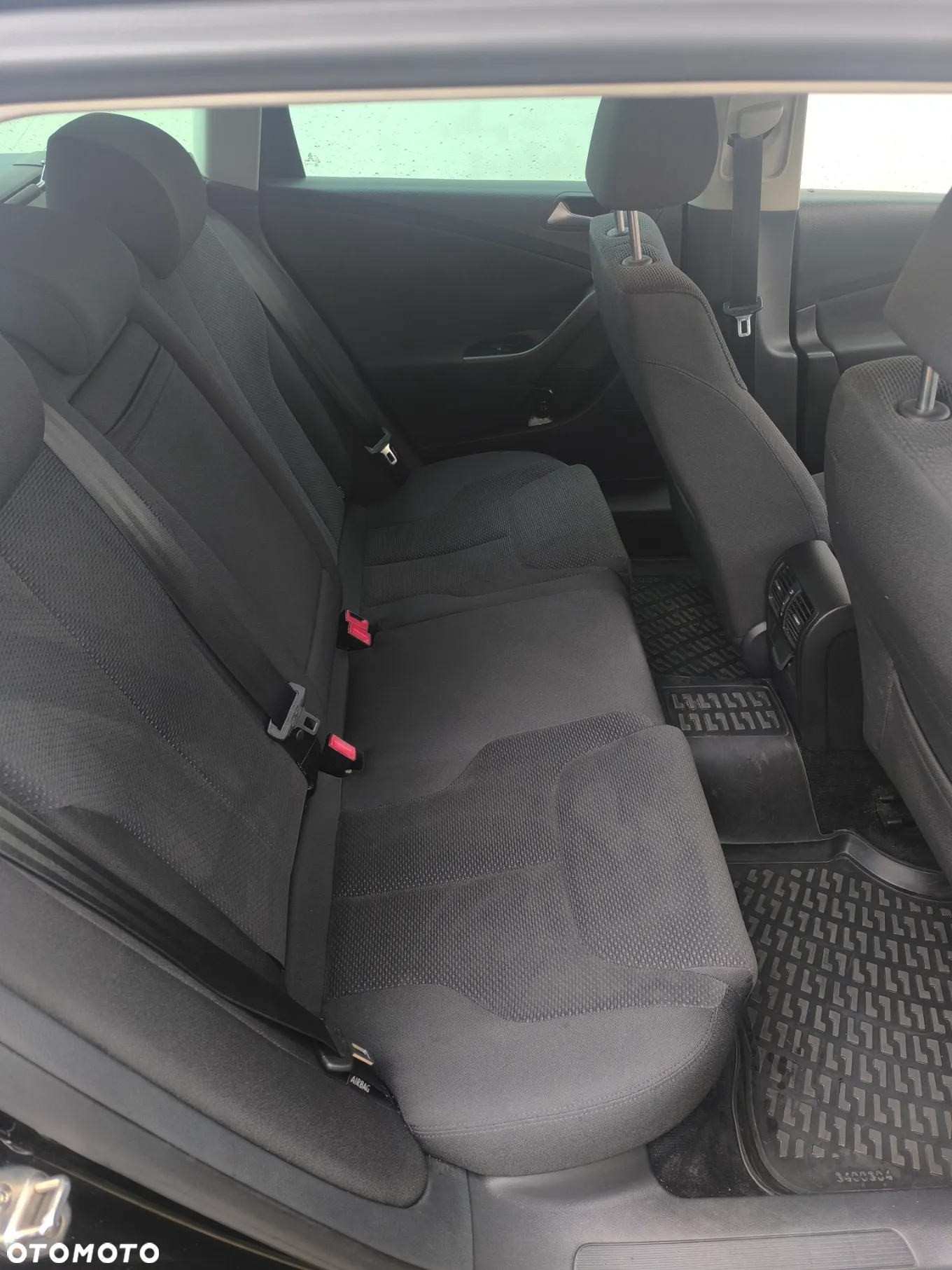 Volkswagen Passat 2.0 TDI Comfortline - 16