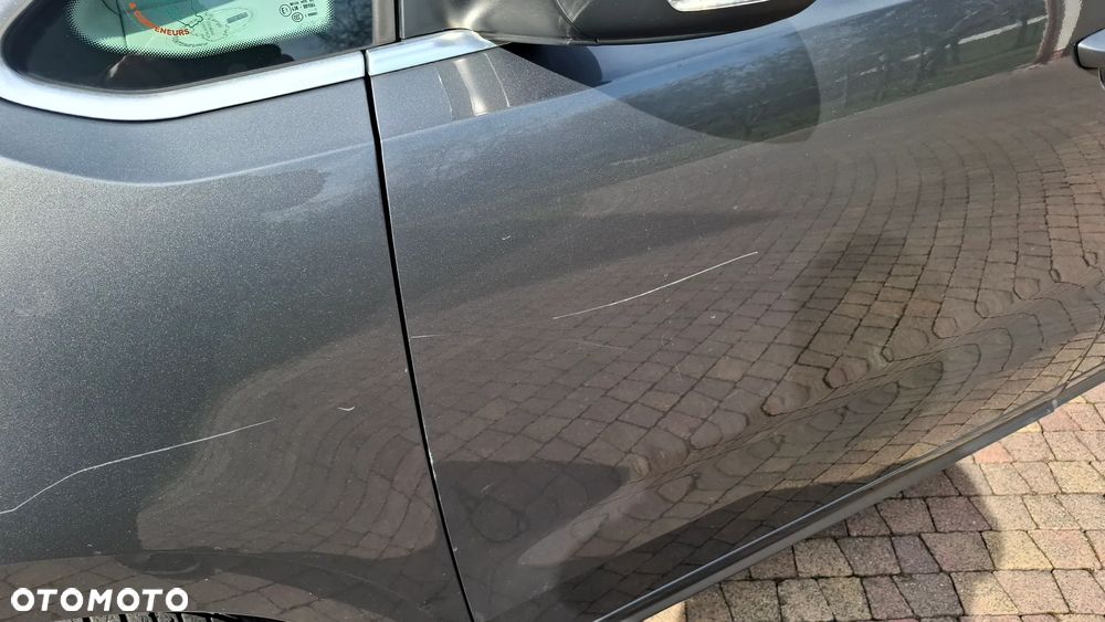 Volkswagen Sharan 2.0 TDI Highline - 32