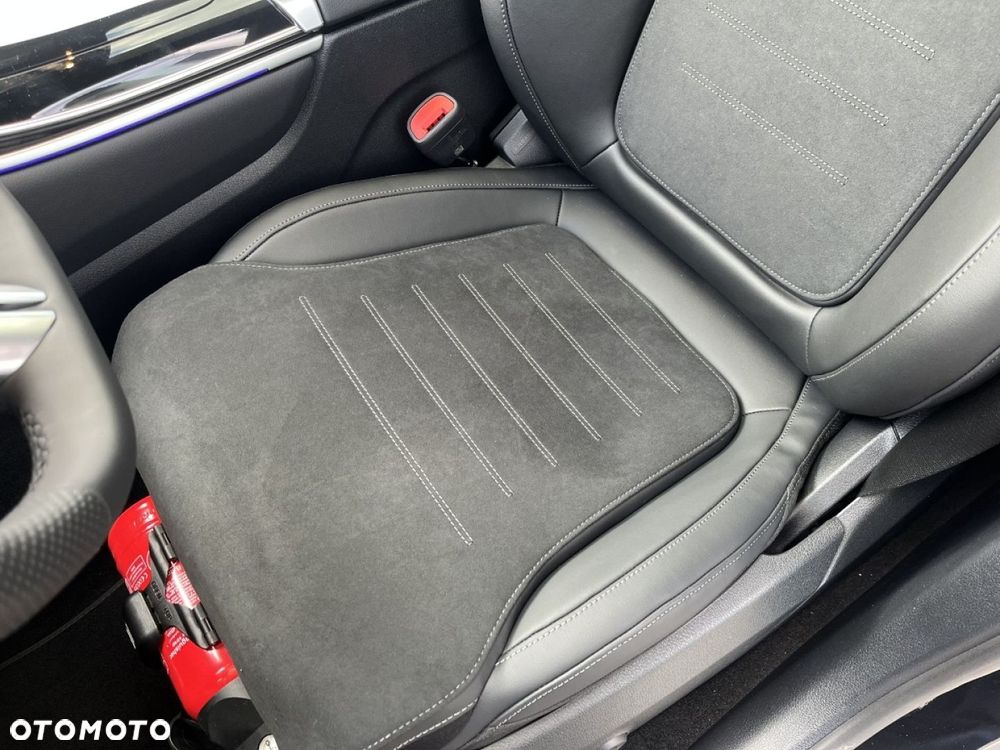 Mercedes-Benz GLC - 13