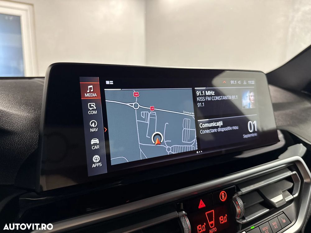 BMW X4 xDrive20i AT - 20