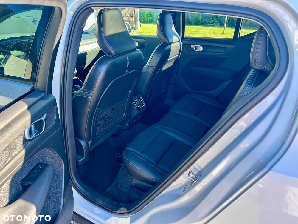 Volvo XC 40 T3 Geartronic Inscription - 9