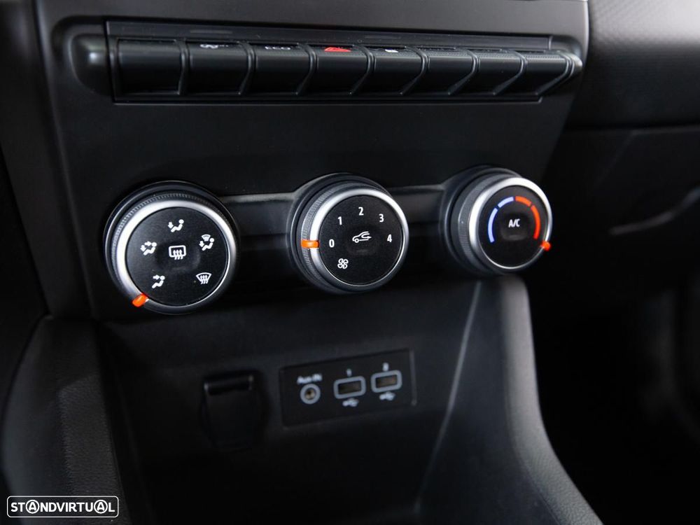 Renault Clio 1.5 Blue dCi Intens - 17