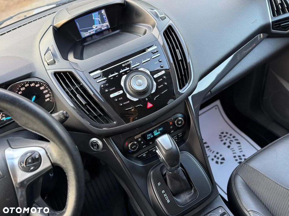 Ford Kuga 2.0 TDCi 4x4 Titanium - 18