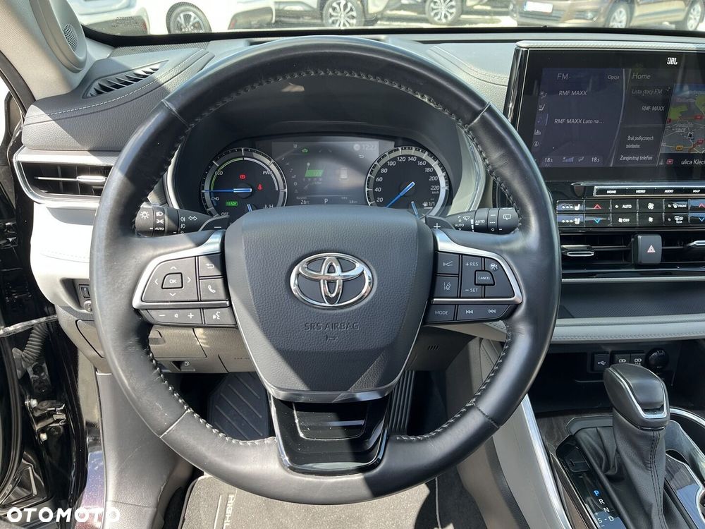 Toyota Highlander - 16