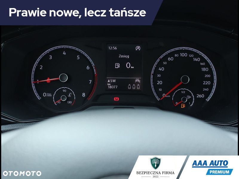 Volkswagen T-Roc - 12