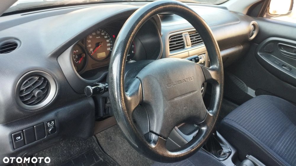 Subaru Impreza 1.6 TS - 9